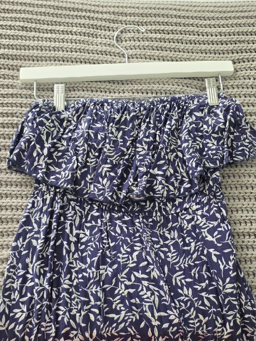 Off-Shoulder Navy & White Floral Maxi Dress - Picture 6 of 7